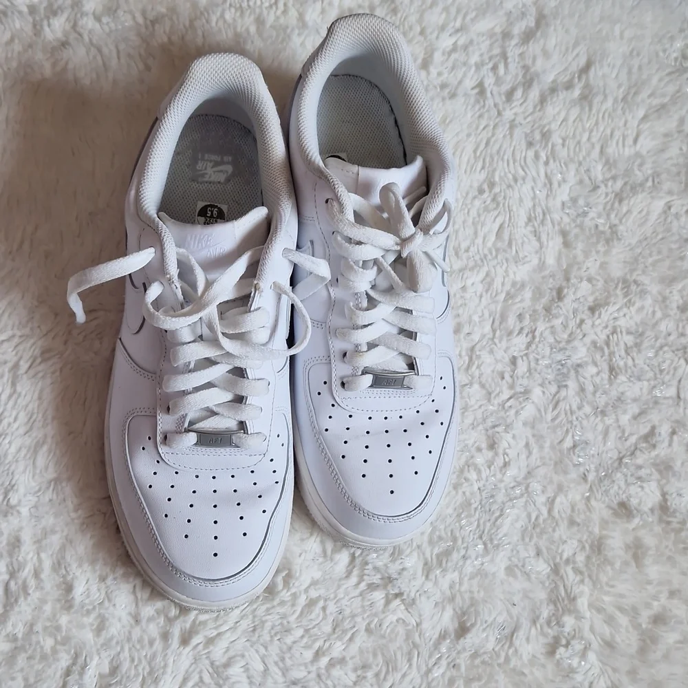 Nike Air Force 1 White Sneakers - Picture 7 of 9